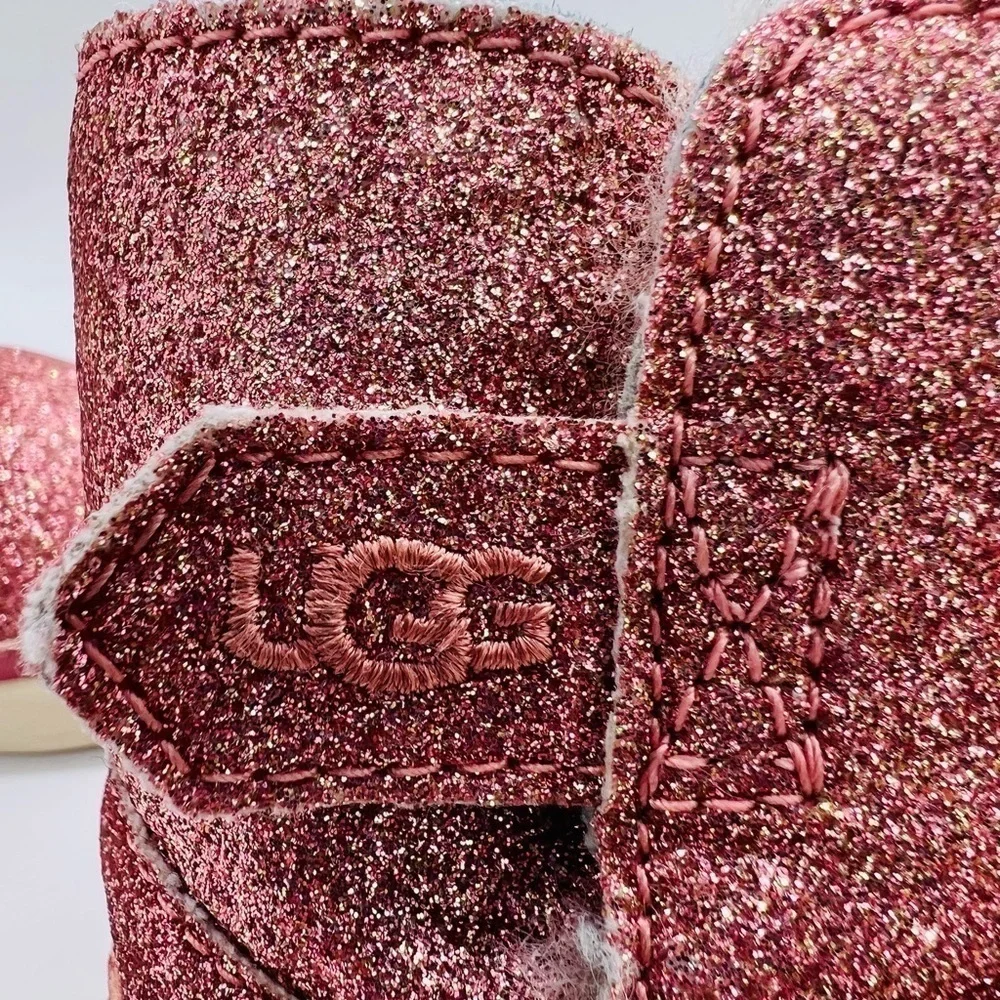 UGG PINK SPARKLY BABY GIRL BOOTS SIZE 2/3